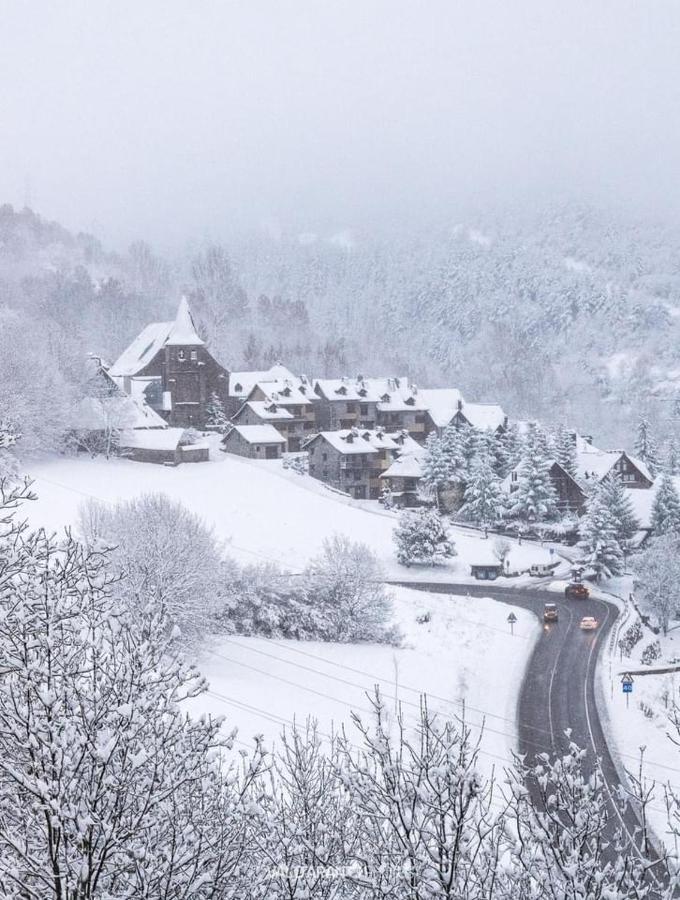 Tredos, Casa Adosada. Baqueira Dış mekan fotoğraf